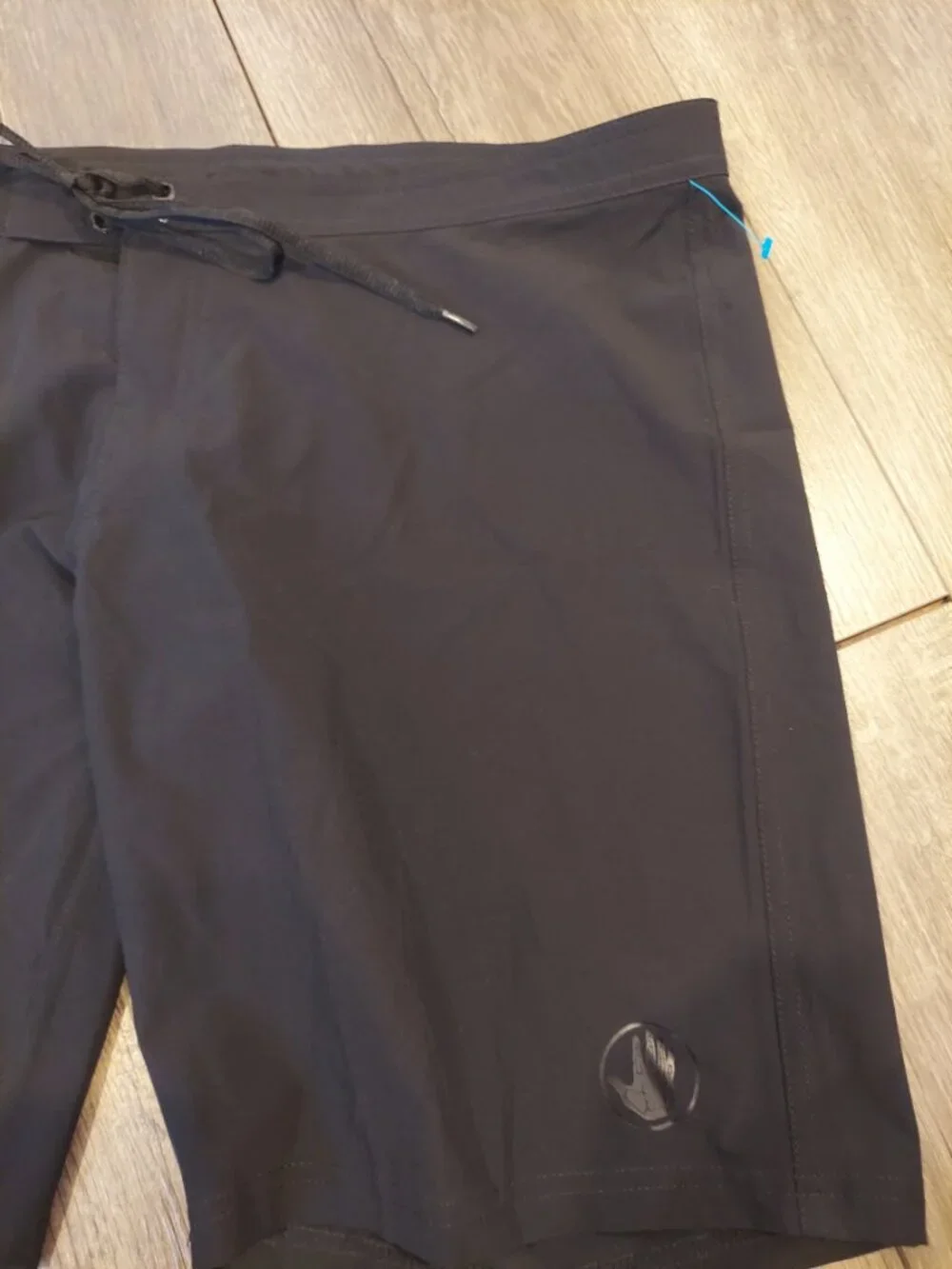 Body Glove Men’s Black Board Shorts Swim Trunks Size Large Surf Athletic Beach